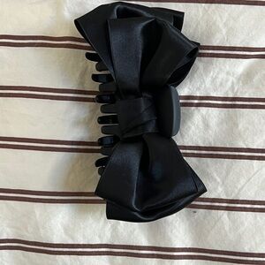 Jennifer Behr Bow Hair Clip